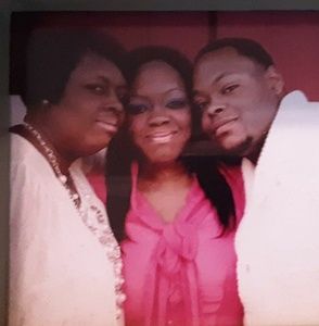 Meet your Posher, Sharon